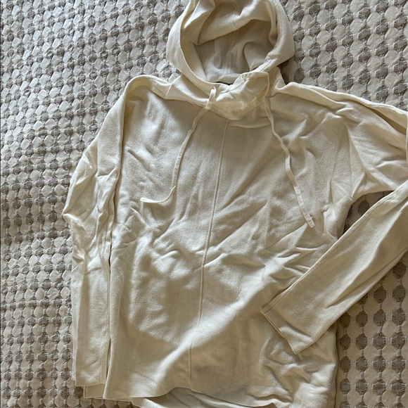 Banana Republic Cream Track Suit - Picture 3 of 10